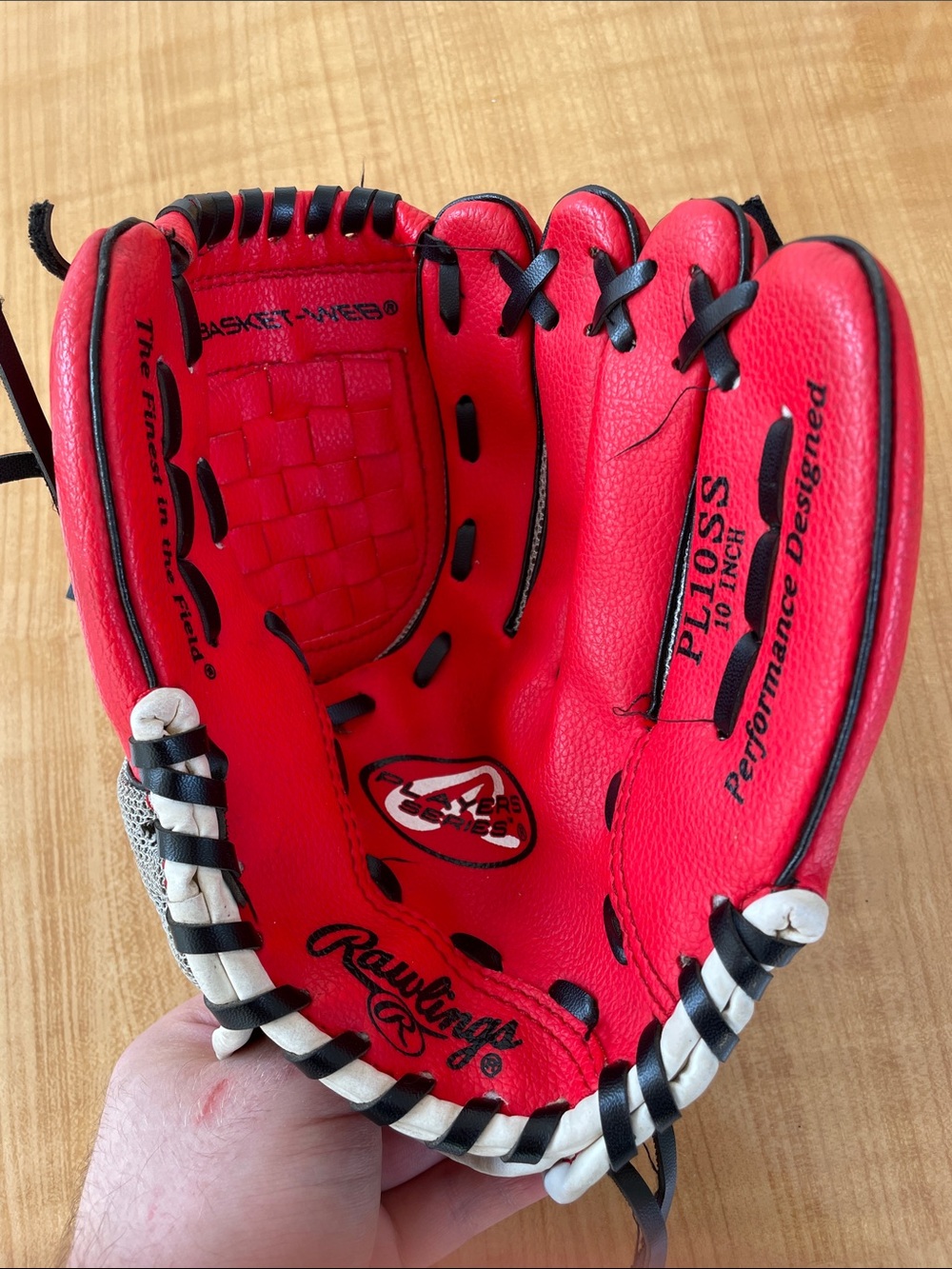 Rawlings Players Series Red Black Youth Baseball Glove RHT 10 inches Sports